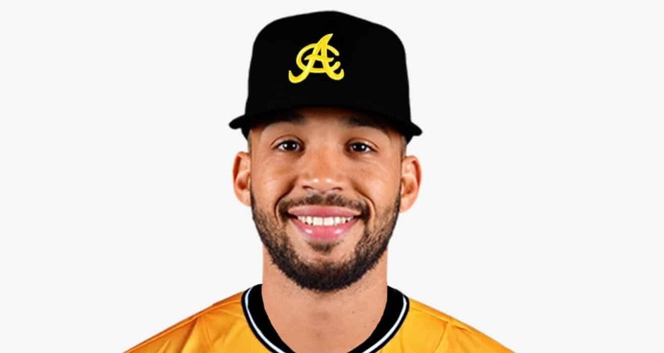 Luis Liberato Refuerza a las Águilas Cibaeñas en Movimiento Clave