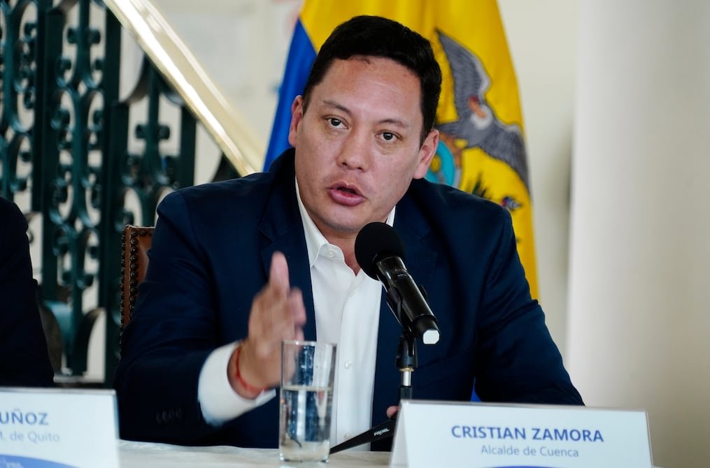 Allanamiento a Vivienda de Alcalde de Cuenca por Irregularidades Financieras