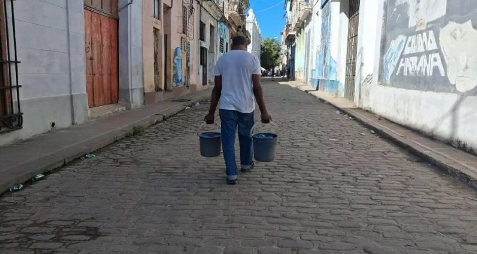 Crónicas Habaneras Ponen a Pablo Iglesias en el Foco de la Atención Nacional