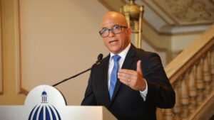 Gobierno Dominicano Reafirma Política Migratoria: Firme, Legal y Sin Regularización