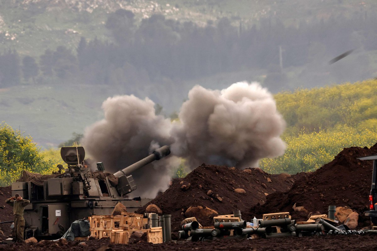 Hezbollah Lanza Misil Sofisticado Contra Base Aérea Israelí en Tel Aviv