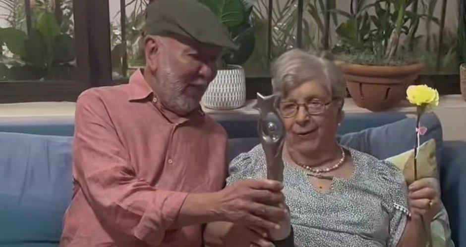 Jochy Santos y el Gran Soberano: Un Homenaje Emotivo a su Madre