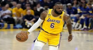LeBron James hace historia: el jugador con más partidos en la NBA