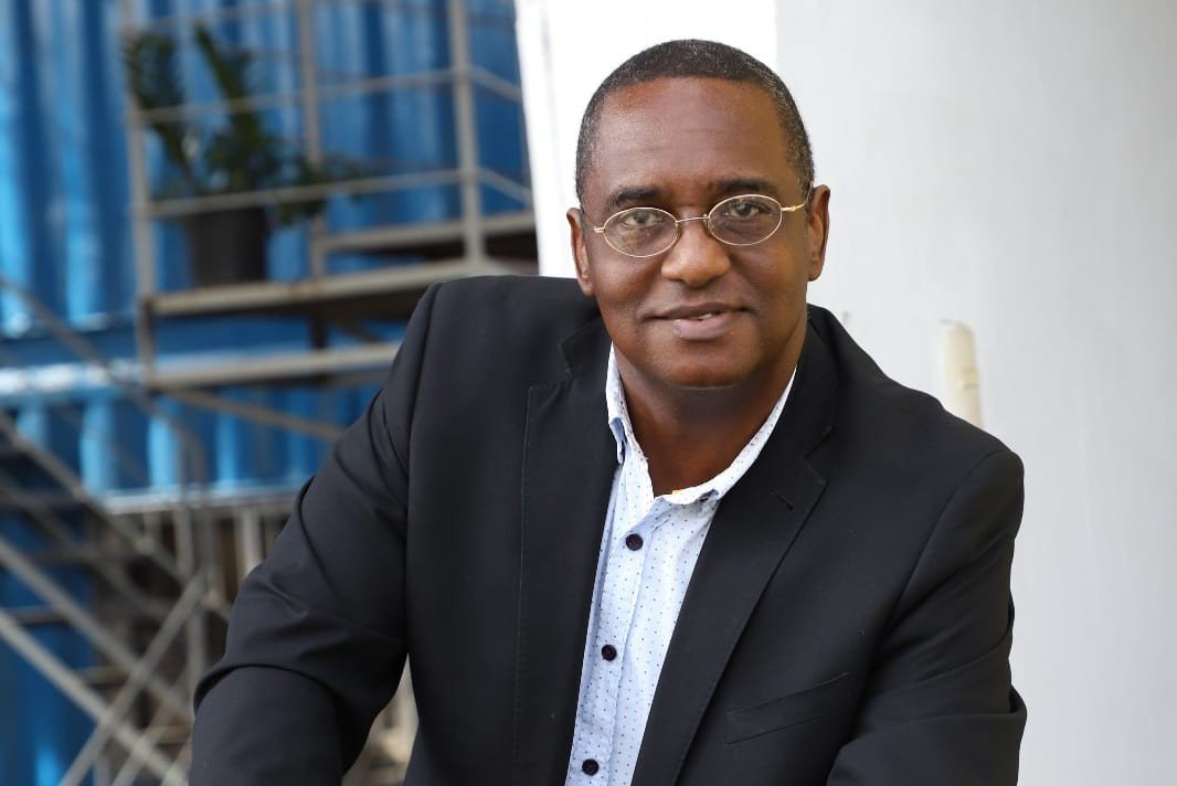 Manuel Nova Lanza 'Sable', Novela Histórica Sobre Orlando Martínez