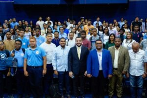 Indotel Impulsa Reflexión sobre Tecnología y Democracia en el País