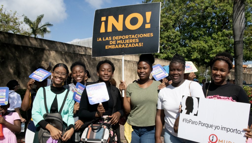 Amnistía Internacional Alerta sobre Racismo en Protocolos Migratorios Nacionales